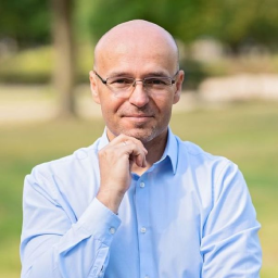 Artur Stępień